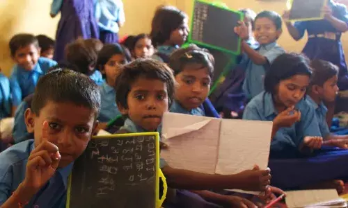 மத்திய நிதியை திறமையாக கையாளும் கல்வி விகிதம் அதிகம் கொண்ட மாநிலங்கள் மத்திய நிதியை திறமையாக கையாளும் கல்வி விகிதம் அதிகம் கொண்ட மாநிலங்கள்